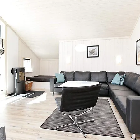 10 Person In Ferienhaus Großenbrode